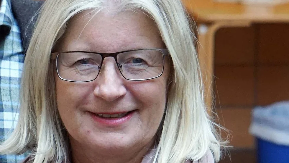 Lena Segerberg (S).