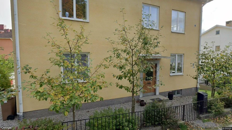Rosenhällsvägen 4