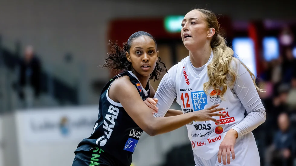 Divora Alem gör sin första säsong i Luleå Basket och möter sin gamla klubb Mark i kvartsfinalen.