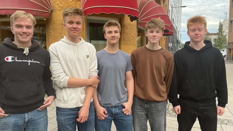 William Palo Johansson, Frank Lundmark, Eiie Magnusson, Alvin Waara och Hugo Stamblewski