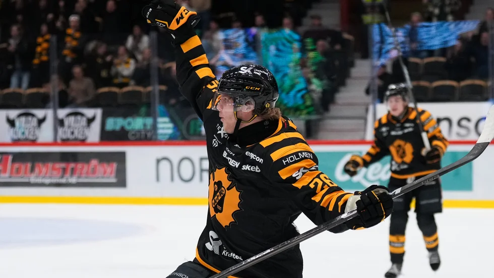 Skellefteå AIK won a crazy match against Färjestad.