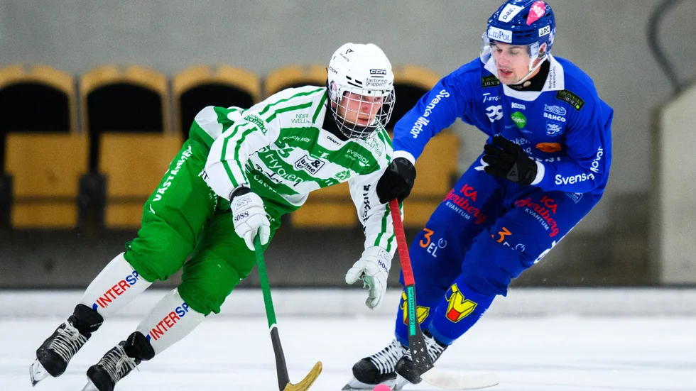Viktor Spångberg och Västerås SK åkte ut i semifinalen i den femte och avgörande matchen mot Villa-Lidköping. VSK missar final. Nu hoppas Spångberg komma med till VM som avslutning på säsongen.