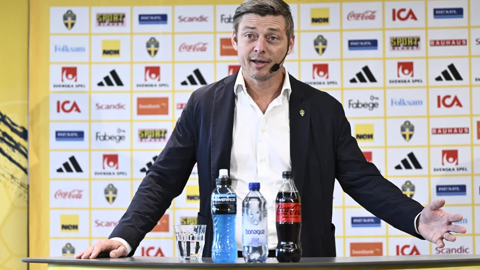 Jon Dahl Tomasson presenterade truppen till Nations League-matcherna mot Slovakien och Estland.