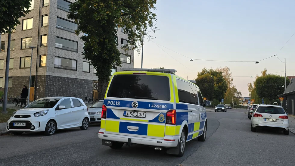 En kvinna misshandlades grovt i Ektorp på måndagseftermiddagen.