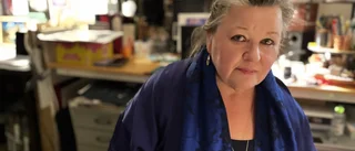 Teaterns Mona Knutsdotter firar 100 scenografier – ett lagbygge