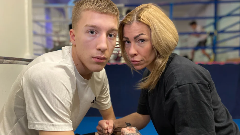 15-årige Melwin Karlsson har sedan en tid tillbaka varit Malin Tigérs stora hjälp i hennes jakt på ett SM-guld. "Han har varit otroligt viktig för mig", säger Malin.
