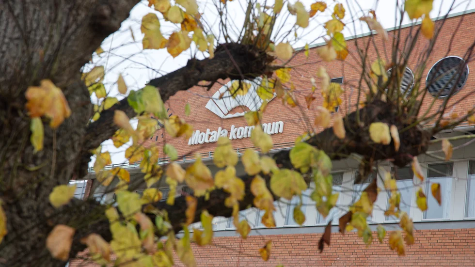 Ibland verkar det som om våra beslutsfattare mest jobbar för att sätta sina egna namn i historieboken, skriver insändarskribenten.