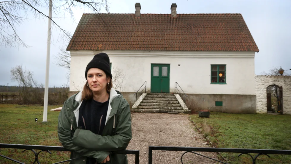 ”Det har inte varit någon dialog alls”, konstaterar Emily Hellsing, mamma i Eskelhem där förskolan nu läggs ner.