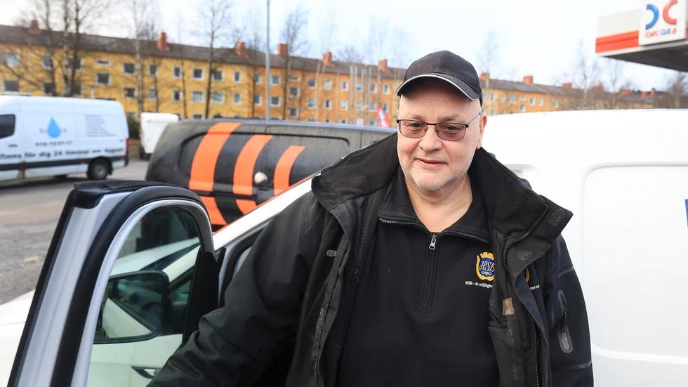 Eskilstunabon Jari Aunala, 60, tror att många struntar i att använda blinkers av ren lathet.