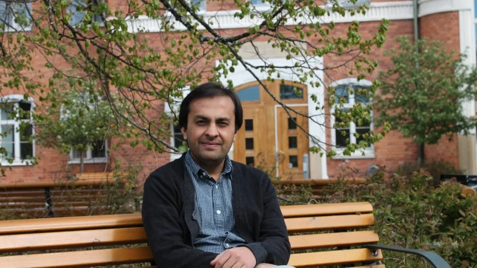 Eget ansvar. Zulmay Afzali skriver klokt om invandrarens egt ansvar för sin integration i det nya landet.