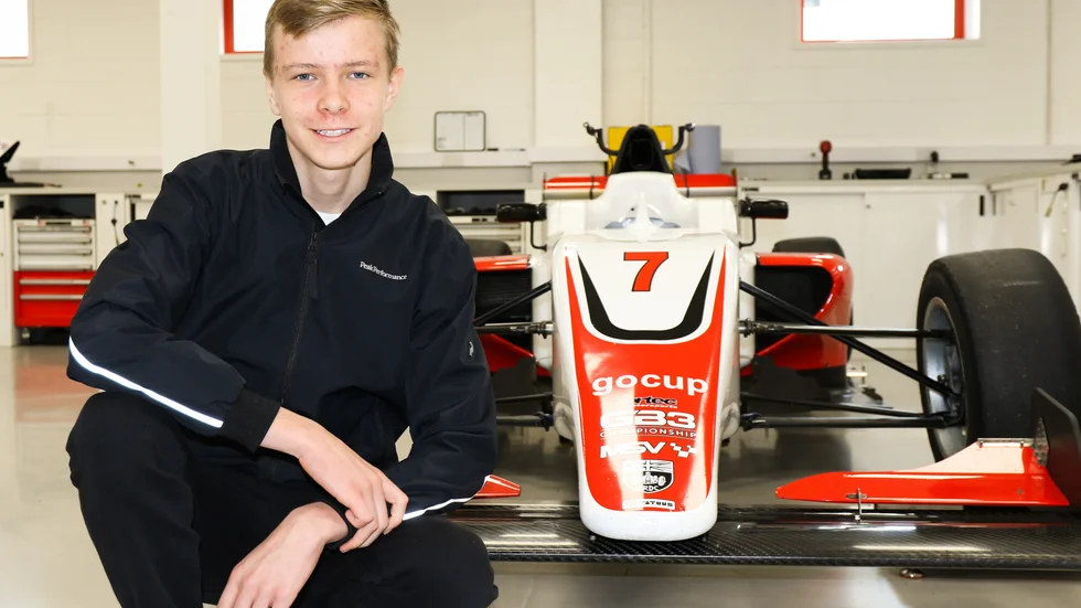 Nästa vecka ska Joel Granfors göra sitt första test för den klassiska serien som tidigare hette brittiska Formel 3.