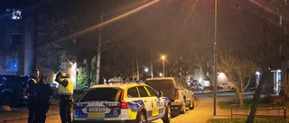 Man i 25-årsåldern begärs häktad för mordförsök på 14-årig pojke i Fröslunda