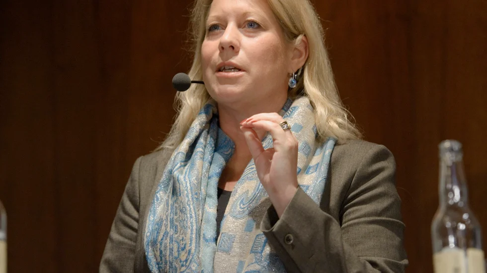 CATHARINA ELMSÄTER-SVÄRD.