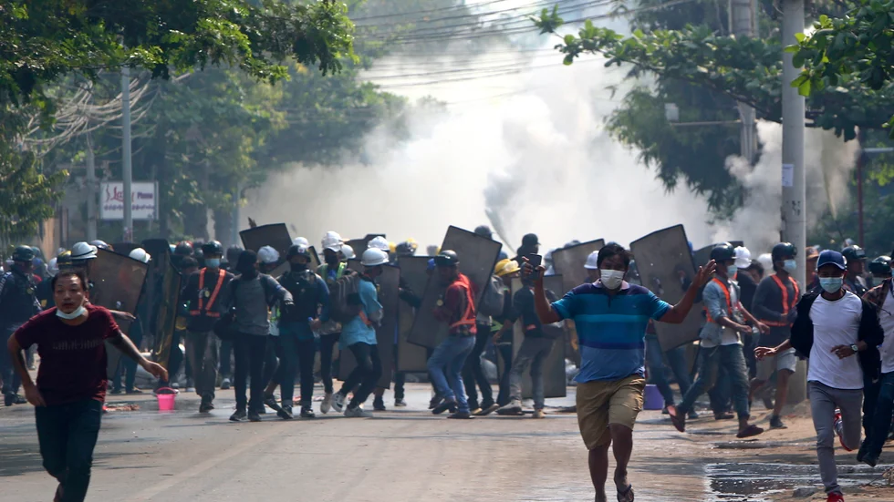 Även efter militärkuppen i Myanmar har Sida fortsatt stödja Phandeeyar och deras arbete med att granska och försvara yttrandefrihet, skriver Sidas generaldirektör Carin Jämtin.