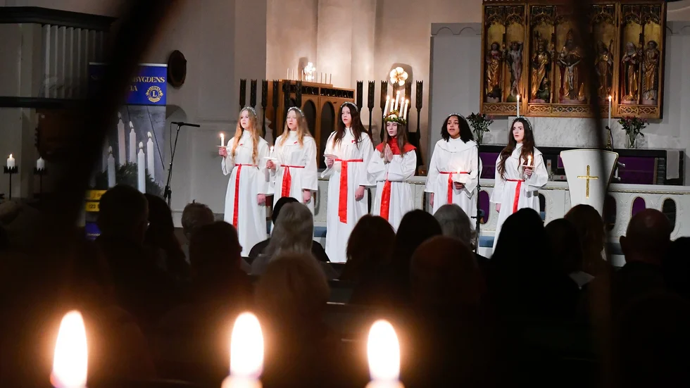 Skelleftebygdens lucia 2021 i Landskyrkan.
