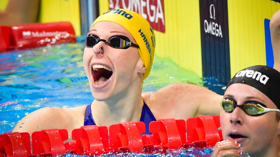 Louise Hansson satte svenskt rekord i semifinalen på 50 meter ryggsim. Arkivbild.