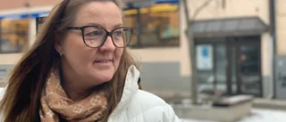 Den välkända speakerrösten - "Inte många som vet att jag hade en rätt trasig uppväxt"