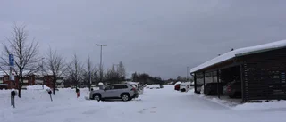 Oklart vem som ska skotta •Förvirrat läge råder • Snön har fallit mellan stolarna