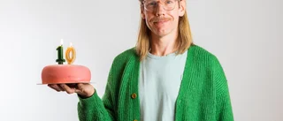 Kändistäta podcasten fyller jämnt – firar med extrainsatta avsnitt: "Jättemallig"