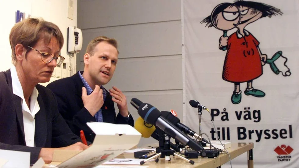 Året är 1999. Gudrun Schyman var ännu partiledare. Jonas Sjöstedt stod på valsedeln till EU det året. Nu är vänstern mindre än då. Men Sjöstedt är störst i vänstern.