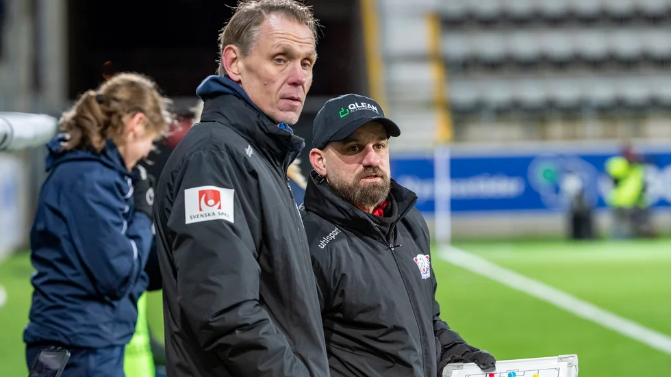 Andrée Jeglertz och Pierre Walfridsson under försäongsmatchen mot IFK Norrköping. 