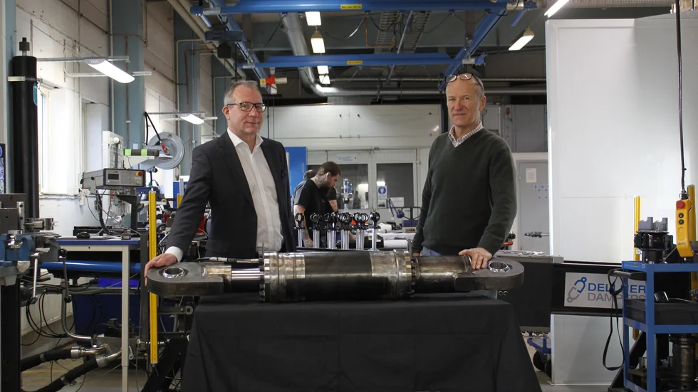 Mikael Sund och Magnus Lizell på Dellner dampers.