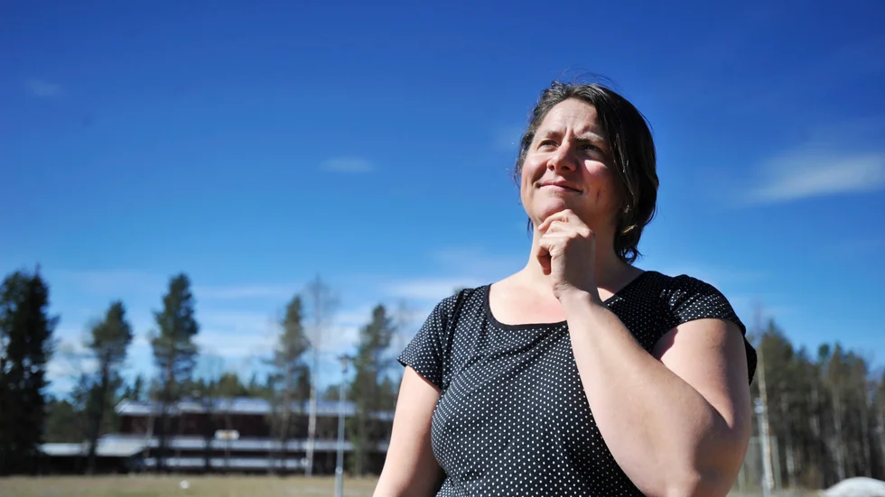 Förväntansfull. Ann-Sofi Burström har bott i Jörn hela sitt liv och hoppas att "Lyssna på oss" ska bidra till mer liv på orten. Foto: Maria Wallin.
