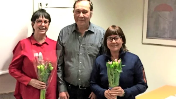 Fotot föreställer mötesordförande Carin Lundberg, föreningens ordf Kurt Gärtner och sekr Madeleine Gradin.