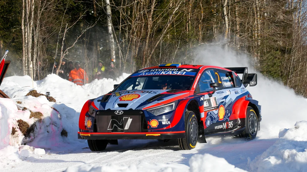 Oliver Solberg under andra etappen av Svenska rallyt.