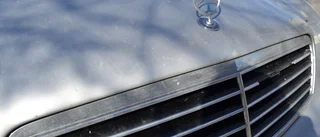 Vem stal kylargrillen från bilen?