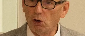Ifrågasatt budget klubbades