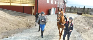 Ny manege: Taket skapar glädje i Fjälbyn