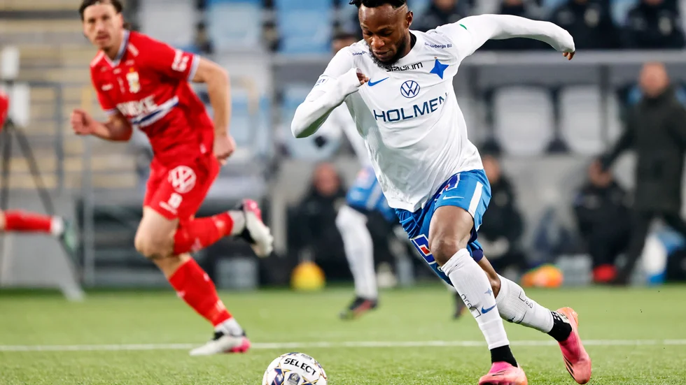 Samuel Adegbenro lämnar IFK Norrköping. Arkivbild