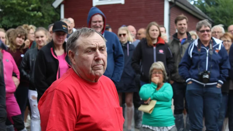 Årets bonde. Thomas Carlsson i Ljusfallshammar har valts till årets SRB-profil i hela Sverige, det vill säga årets bonde, bland SRB-bönderna.