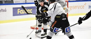 AIK-träningen: Trångt framför mål och mycket kamp