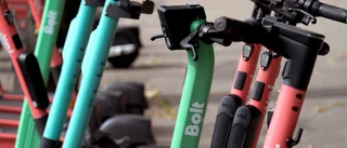 Politiker kör åt fel håll med elsparkcyklar