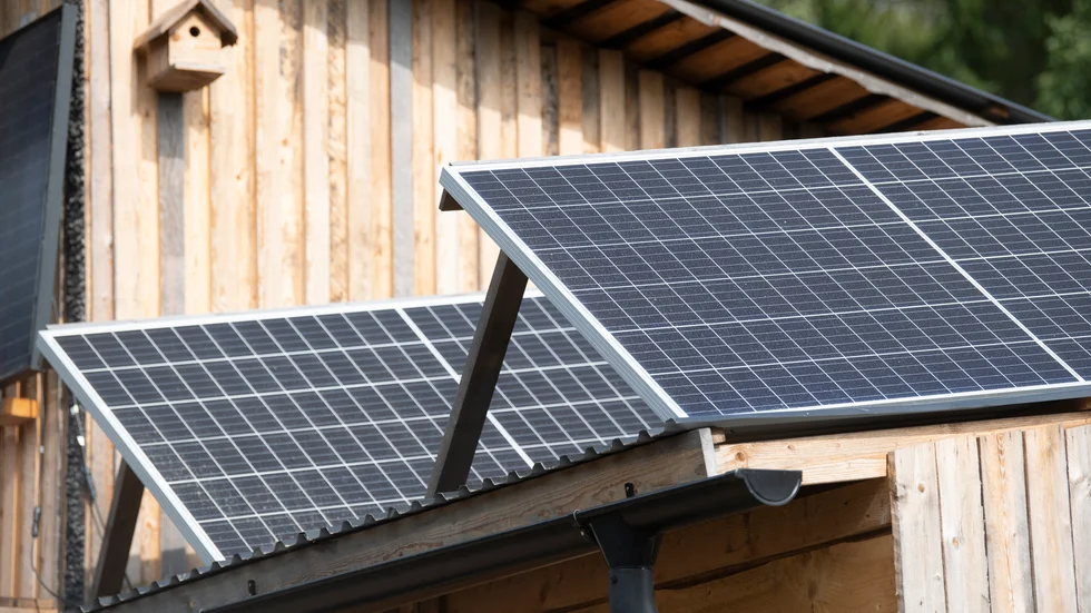 När den stora klimatnyttan synliggörs blir satsningar på åtgärder som syftar till att öka elproduktionen självklara, skriver Anders Wijkman, Nätverket Vindkraftens klimatnytta och Hillevi Priscar, OX2, med flera.