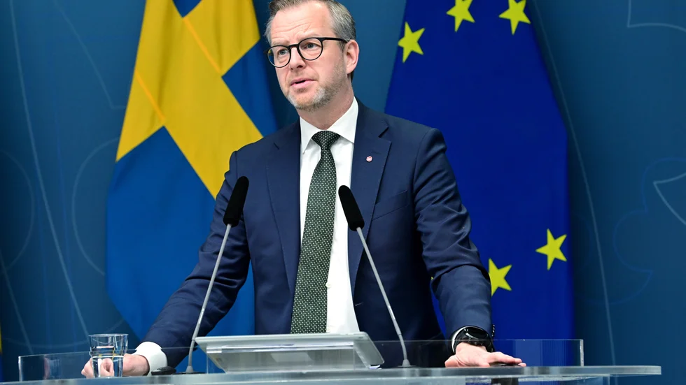 Finansminister Mikael Damberg (S) håller en pressträff om fortsättningen för regeringens coronaåtgärder när flertalet restriktioner tas bort.