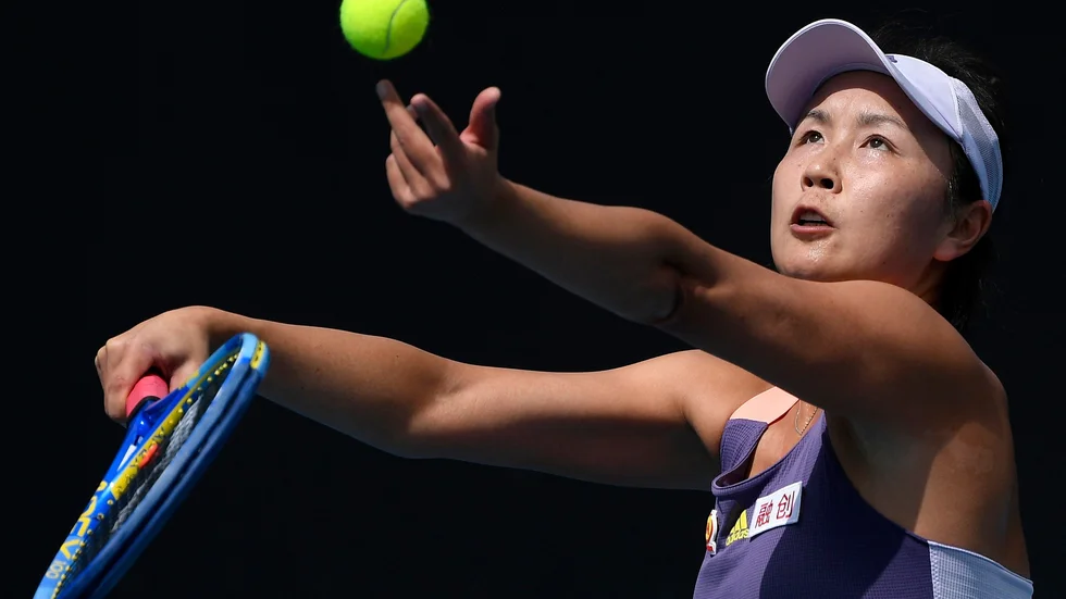 Peng Shuai har sedan bilden togs helt förts in i mörkret.