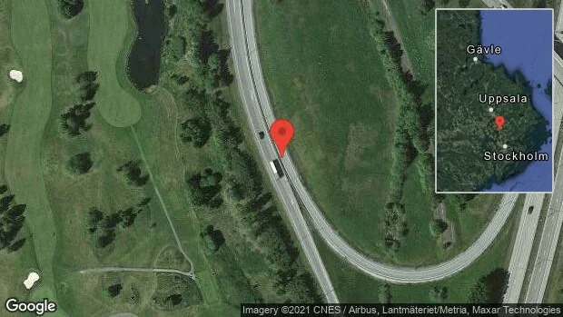Stopp på E4 på grund av trafikolycka med en personbil