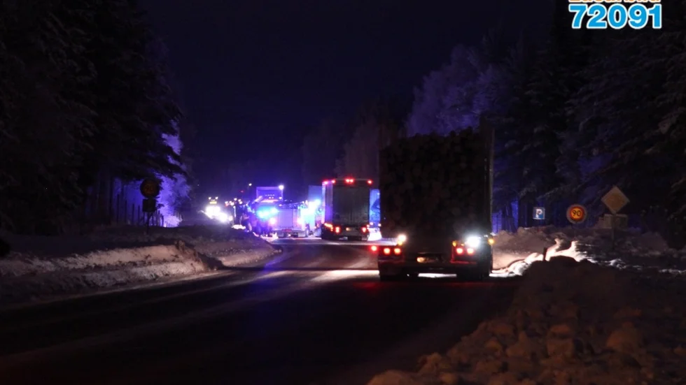 Läsarbild från olyckan i Bureå. Foto: Sven-Olof Andersson