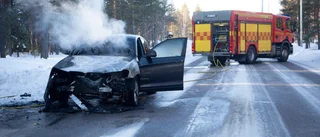 Personbil började brinna på Norra ringen "Ägaren blev väldigt skärrad"