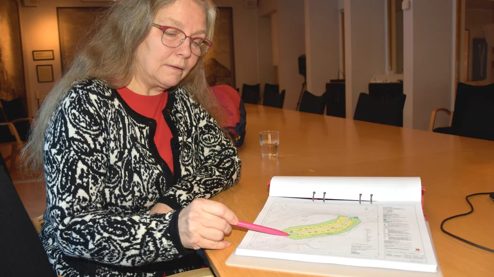 "Jag tycker att vi har lyssnat, jag tycker att vi har varit lyhörda" säger ordförande i samhällsbyggnadsnämnden, Rose-Marie Henriksson (S), apropå kritiken om hanteringen av Rågholmen.