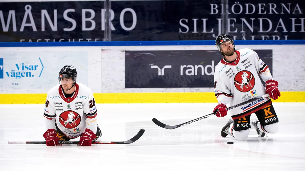 Alex Brännstam och Erik Ullman laddar.