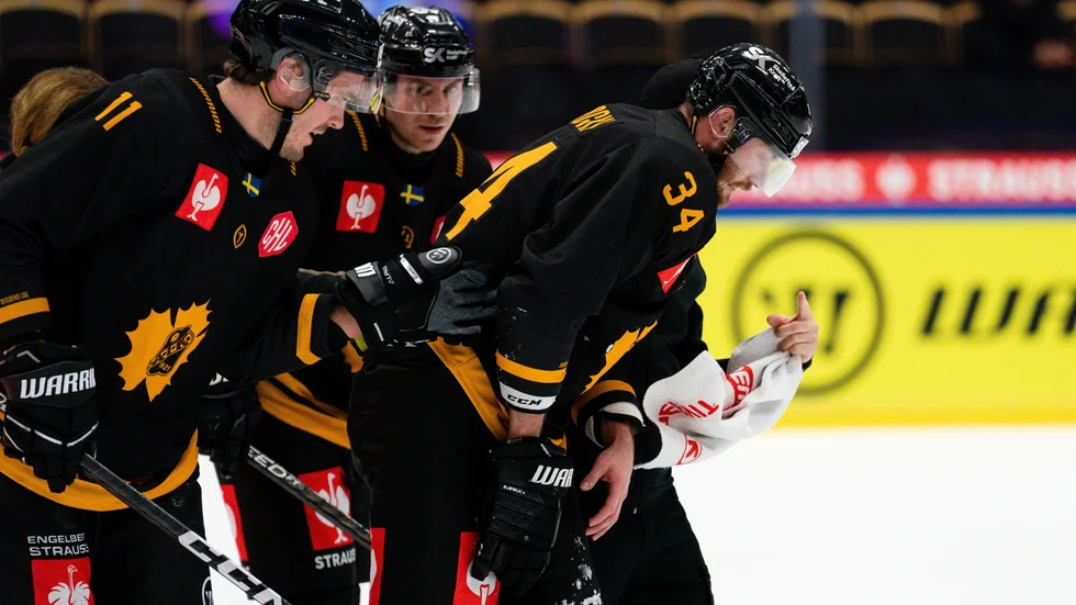 Tom Kühnhackl utgick skadad i CHL-matchen mot Zürich. Nu stängs motståndarnas forward Juho Lammikko av efter tilltaget.