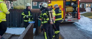 Brand i radhus på Arnö – rum kraftigt rökskadat