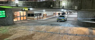 Misstänkt för mordförsök vid stationen på fri fot