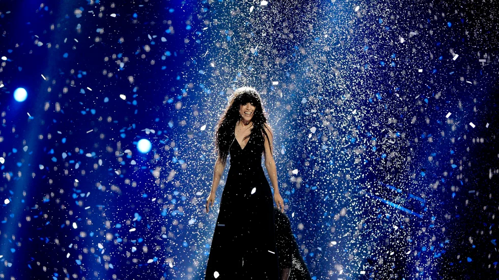 Loreen vid segern i Baku 2012.