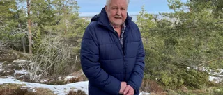 Västerviksförfattaren skildrar förrädisk idyll
