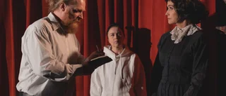 Bombregn i Pajala – mer historielektion än teater 